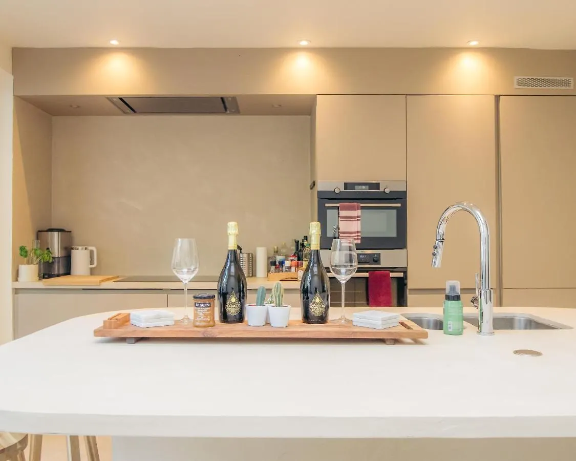 Holiday home Luxe Woning Met Tuin + Jacuzzi En Bbq Villa Antwerp Belgium